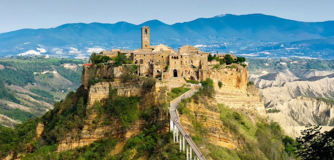 | #BELLEZZEDELLATUSCIA | La città che muore - CIVITA DI BAGNOREGIO