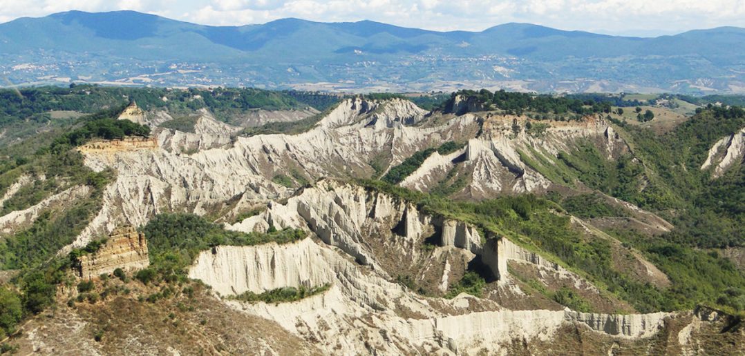 | #BELLEZZEDELLATUSCIA | La città che muore - CIVITA DI BAGNOREGIO