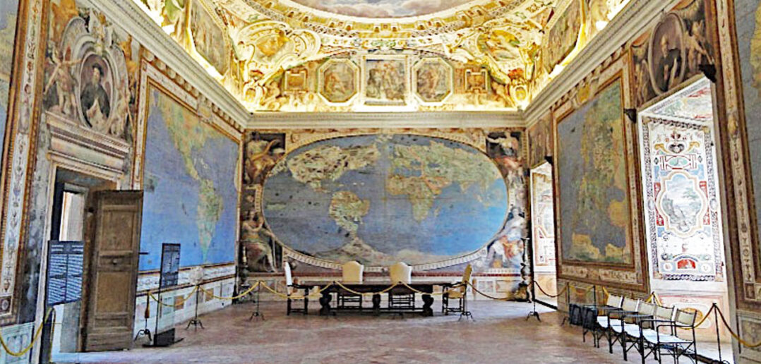 | #BELLEZZEDELLATUSCIA | Il Palazzo Farnese - CAPRAROLA