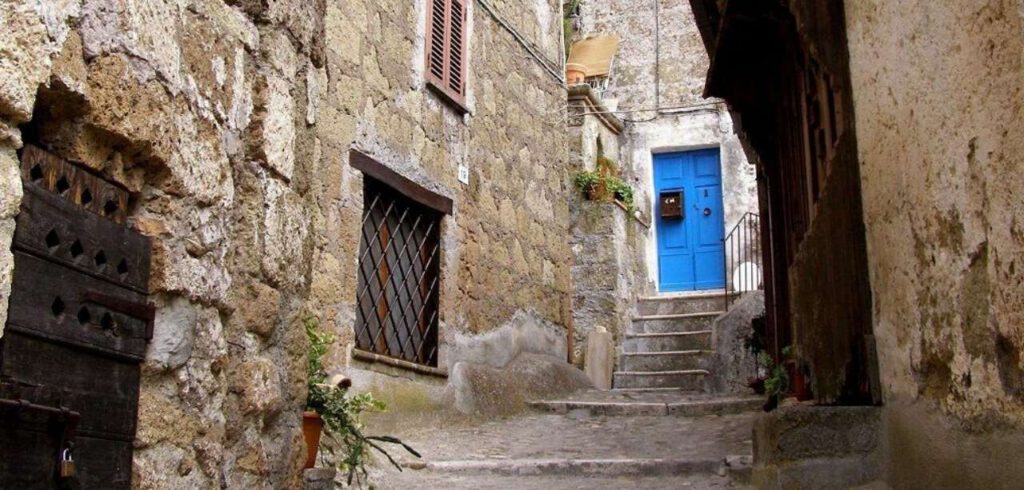 | #BORGHIDELLATUSCIA | Calcata