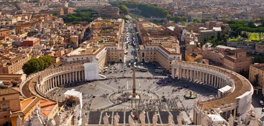 | #DINTORNIDELLATUSCIA |   San Pietro - CITTA' DEL VATICANO
