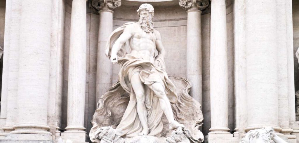 | #DINTORNIDELLATUSCIA | La Fontana di Trevi - ROMA