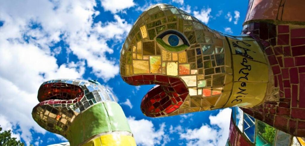 | #DINTORNIDELLATUSCIA |    Il Giardino dei Tarocchi - CAPALBIO