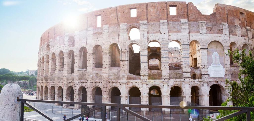 | #DINTORNIDELLATUSCIA |   Il Colosseo - ROMA