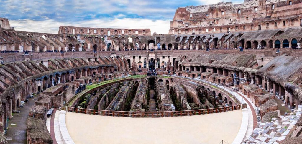 | #DINTORNIDELLATUSCIA |   Il Colosseo - ROMA