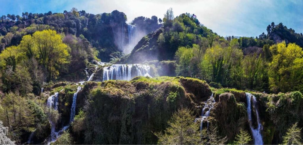 | #DINTORNIDELLATUSCIA | La cascata delle Marmore - TERNI