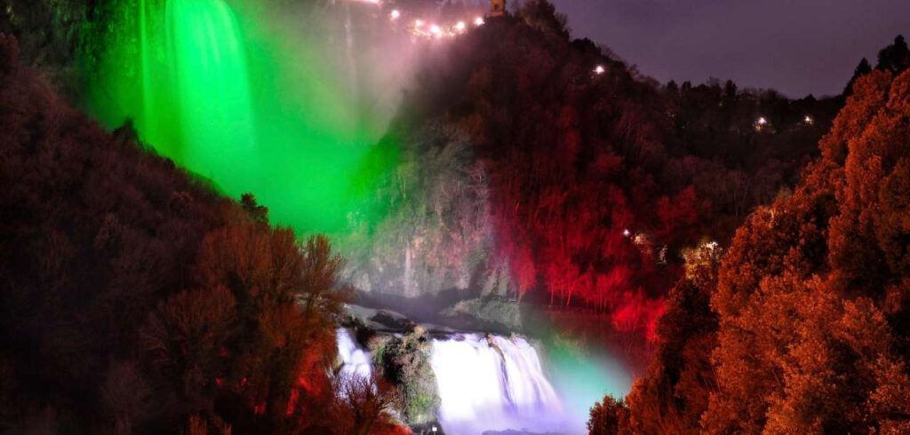 | #DINTORNIDELLATUSCIA | La cascata delle Marmore - TERNI