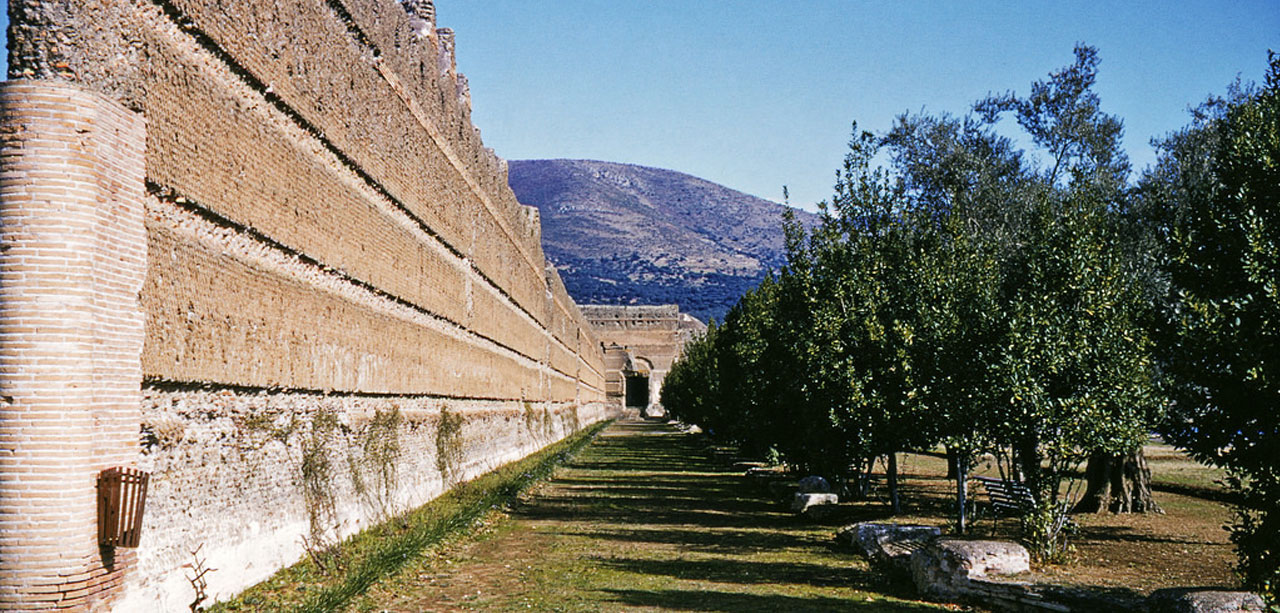 | #DINTORNIDELLATUSCIA | Villa Adriana - TIVOLI